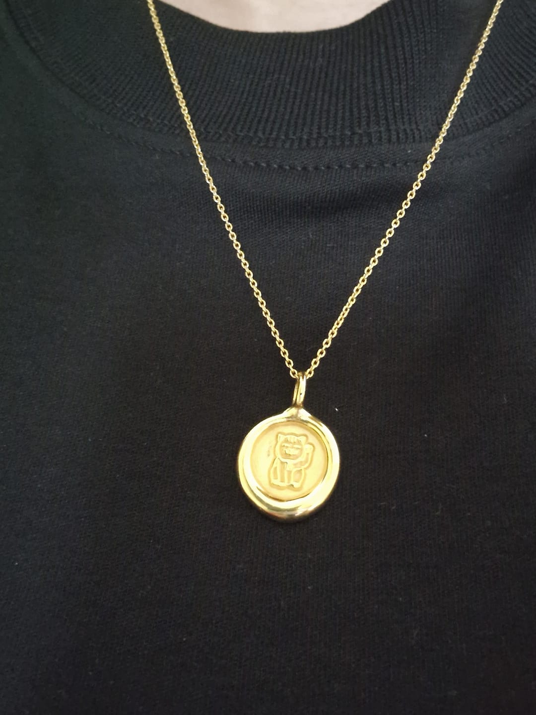 Customer photo review of Lucky Cat Charm Pendant Necklace