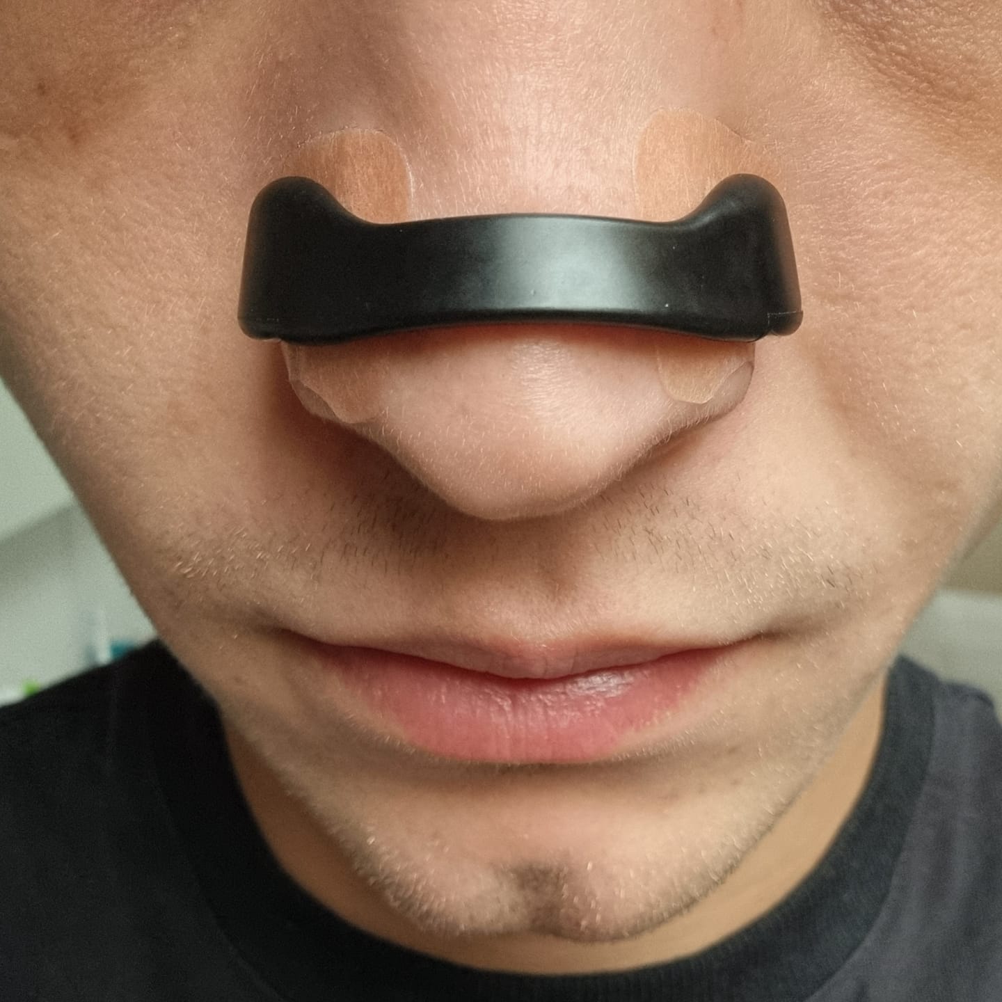 Customer photo review of Magnetic Nose Strip - Starter Kit
