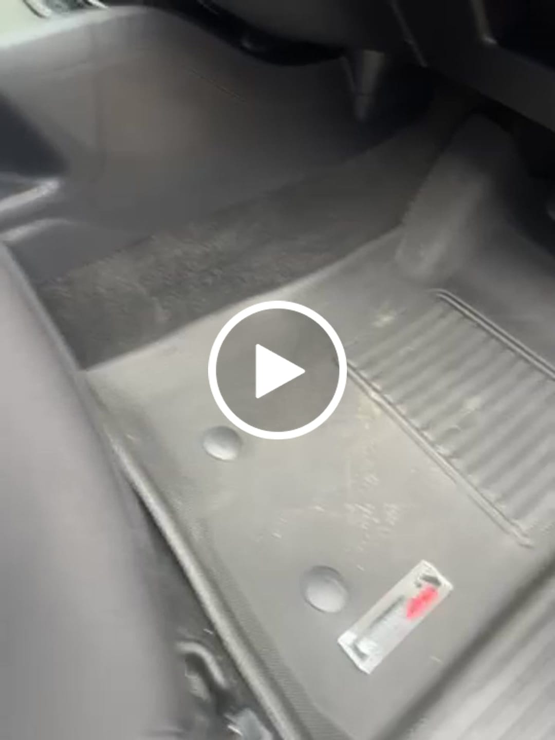 Customer video review of Sharkskin Custom-Fit Ford Ranger 2019–2023 3D TPE All-Weather Floor Mats