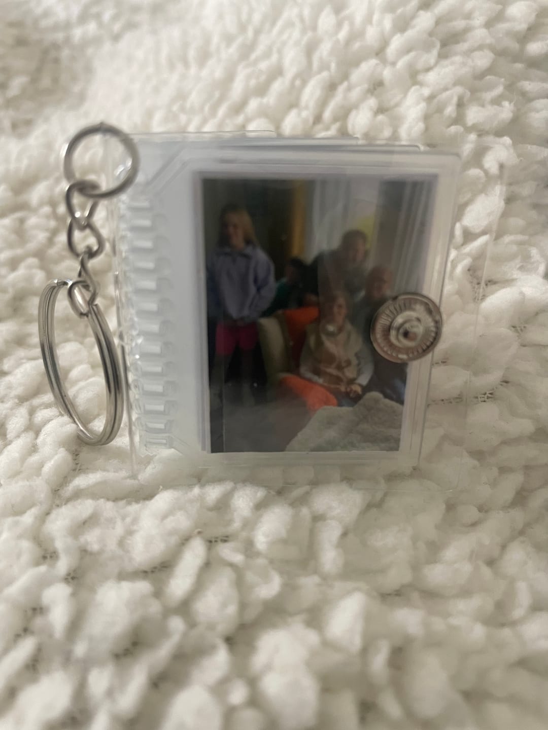 Customer photo review of MiniscrapBook® Mini Album Keychain