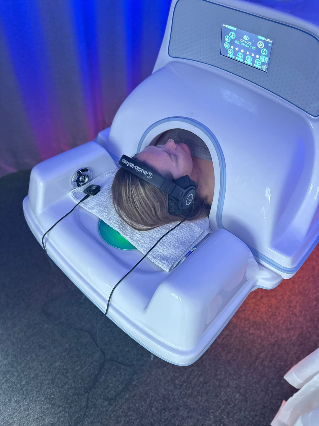 Customer photo review of Rejuvanest Pod