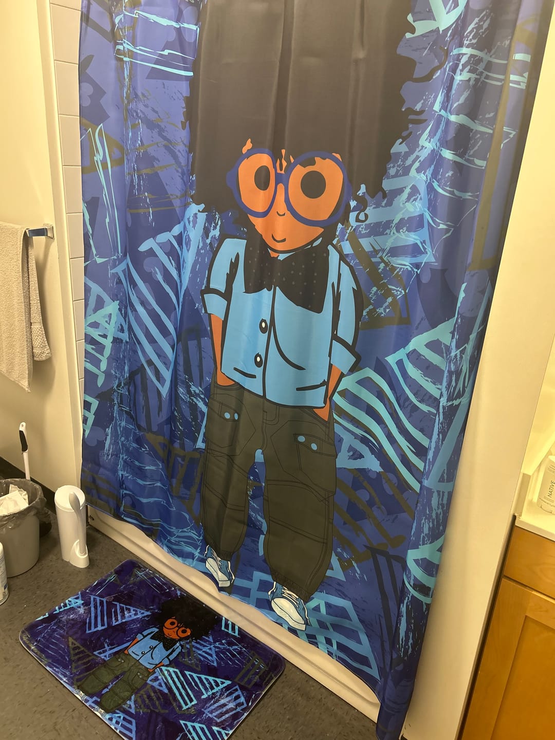Customer photo review of AFROBRATS™ Oliver Bath Mat