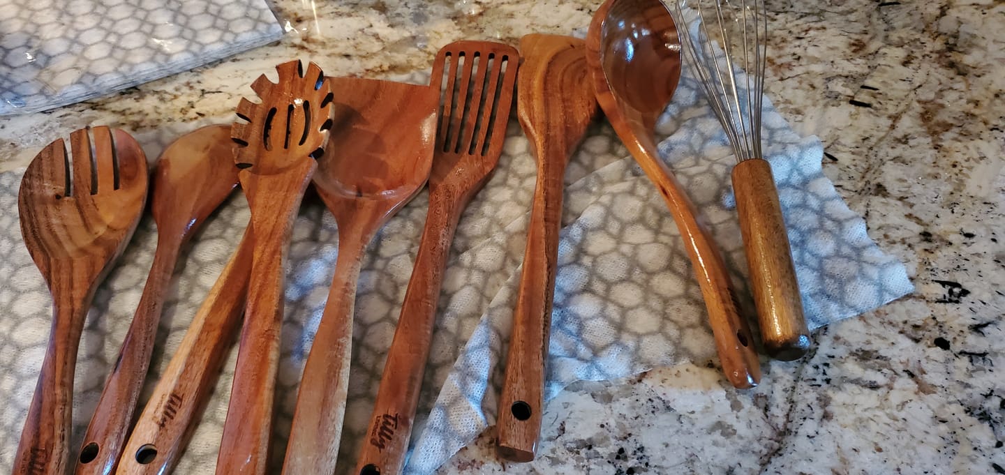 Customer photo review of Food Grade Mineral Oil for Wooden Utensils