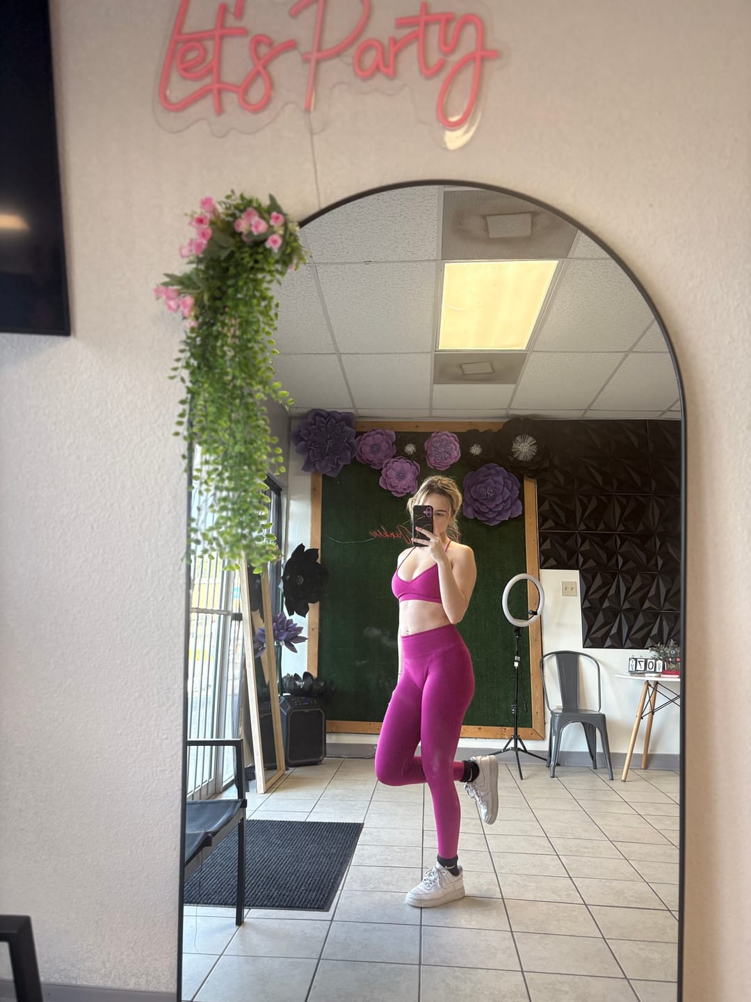 Customer photo review of W220 - Core Seamless Leggings