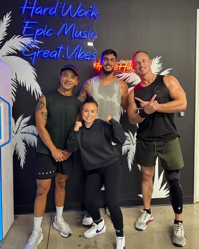 Customer photo review of Compression Sleeves V2 for Knees and Legs