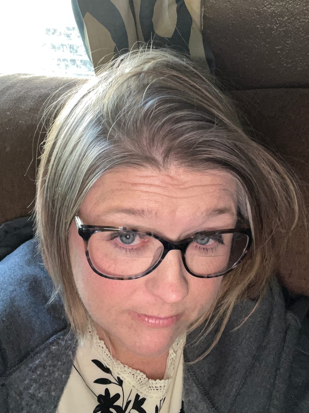 Customer photo review of Root Texturizing Powder + Flex Hold Hairspray Bundle