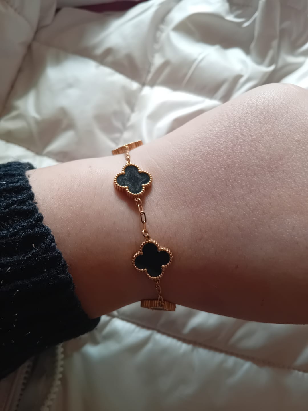 Customer photo review of Set Bratara + Colier Auriu Flower