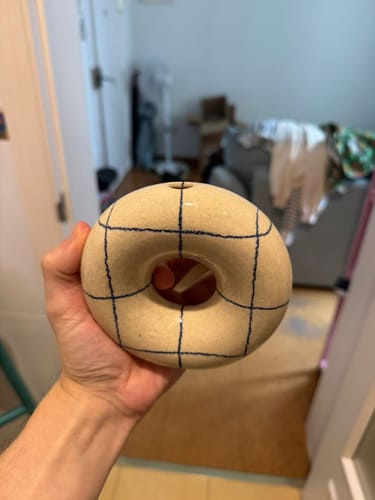 Customer photo review of Linéa Donut vase - central hole