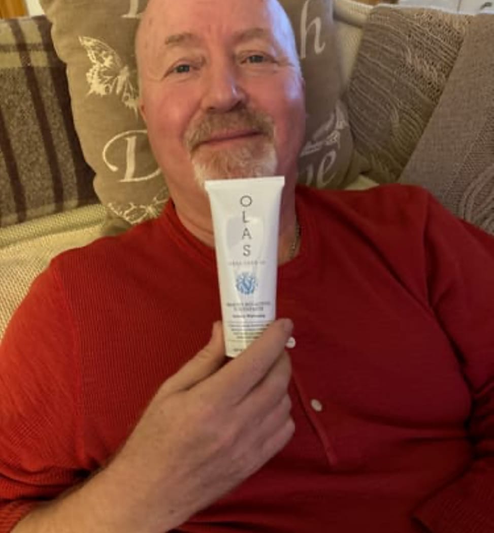 Customer photo review of OLAS Marine Bio-Active Whitening Toothpaste