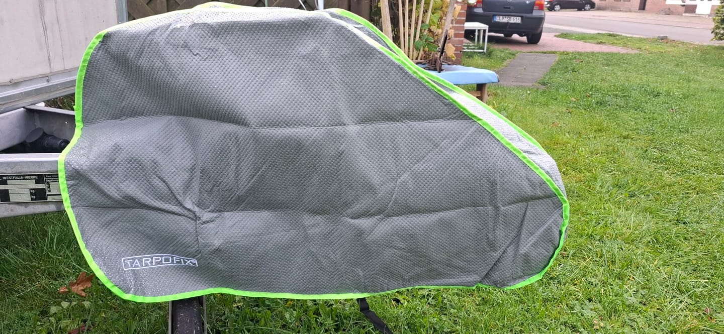 Customer photo review of Deichselabdeckung Grau (Mit Reflektoren)