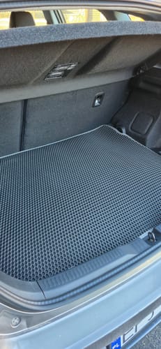 Customer photo review of Mata do bagażnika na wymiar