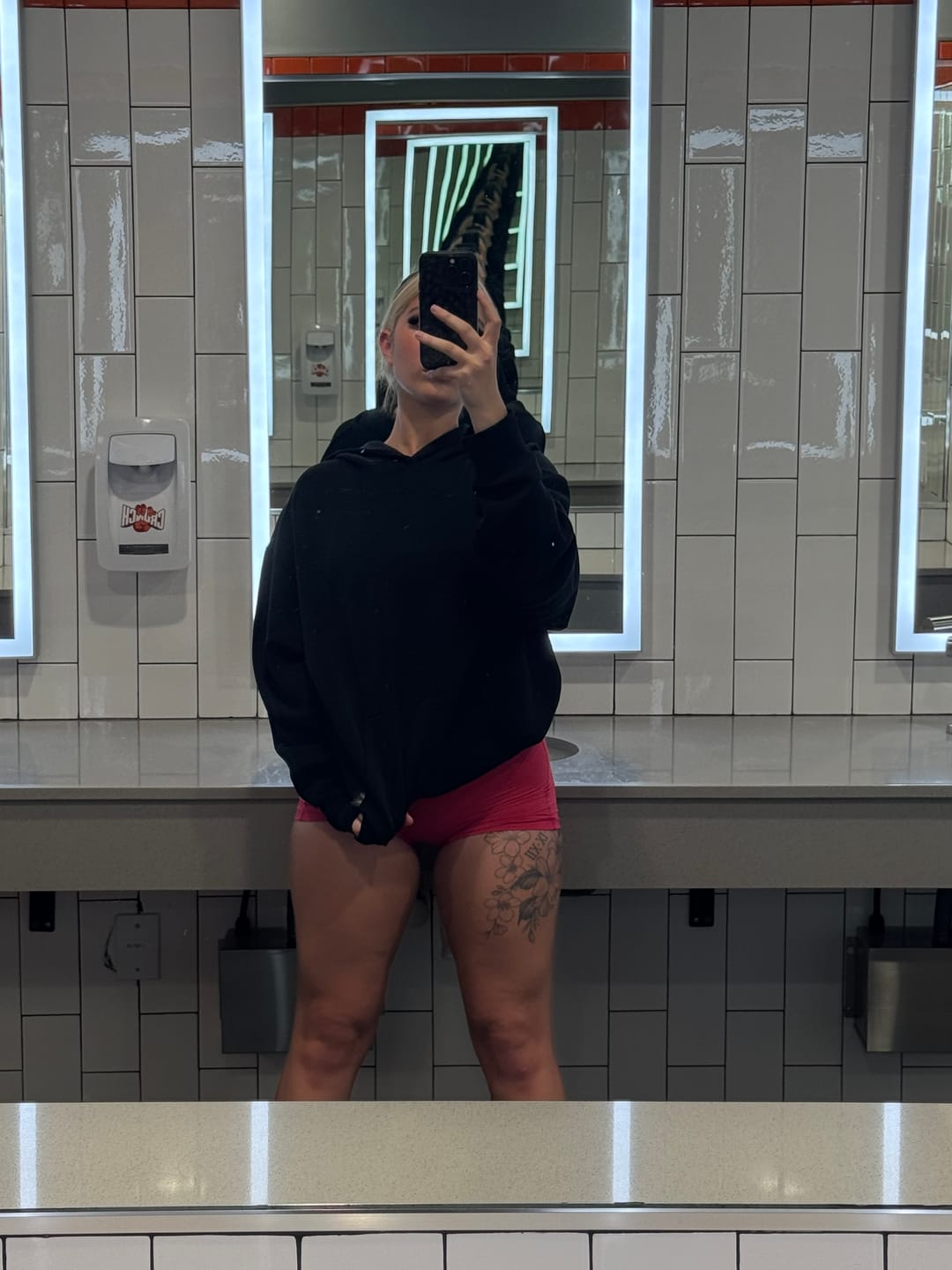 Customer photo review of W568 - Cloud Hoodie