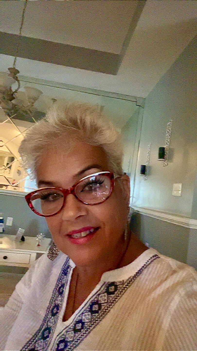 Customer photo review of NickaK True Matte Lip Color | High Pigment Long-Lasting Liquid Lipstick – Choose Shade