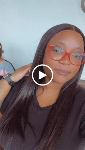 Customer video review of Vietnamese SDD Bone Straight Natural Colour
