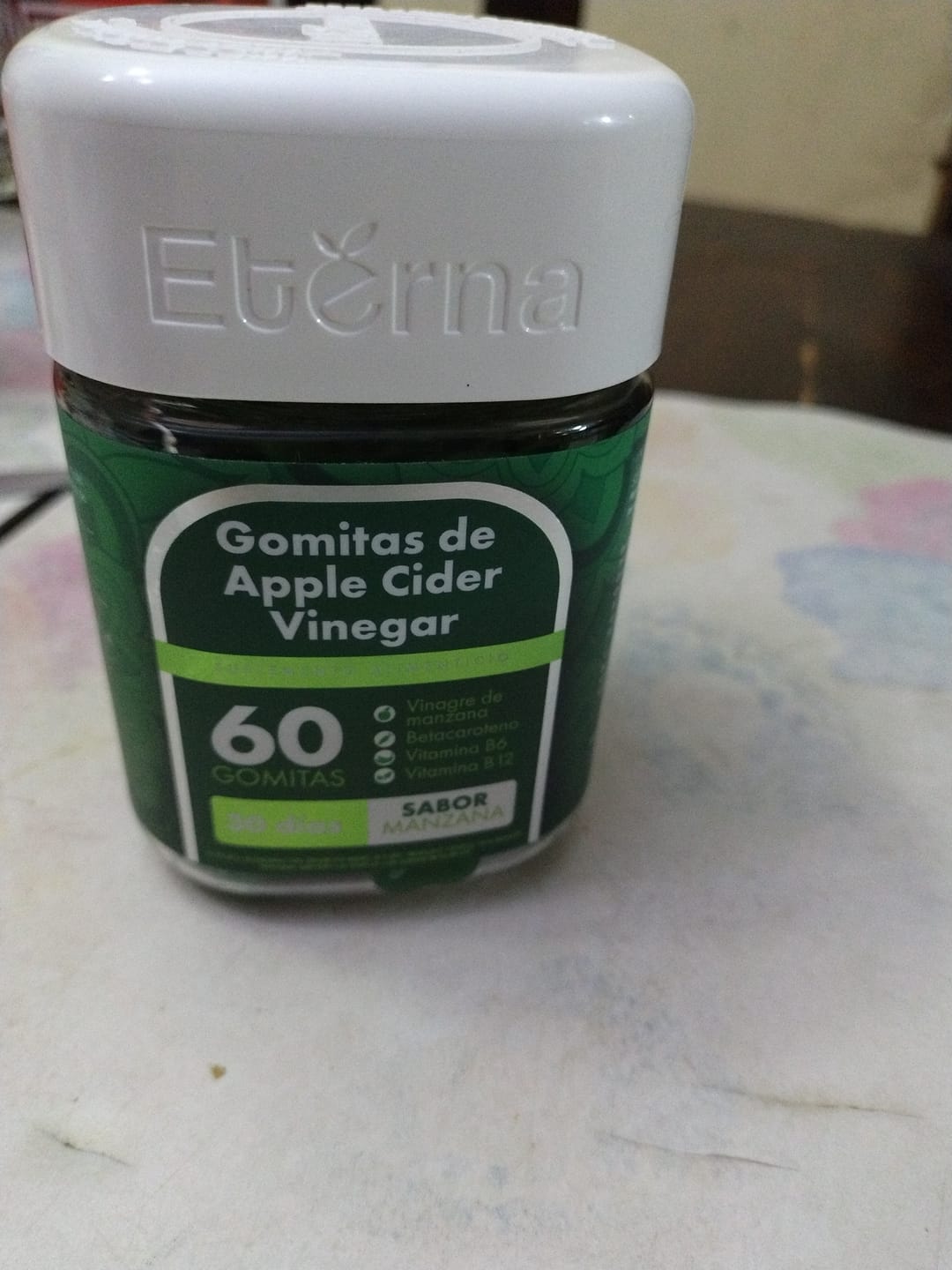Customer photo review of Gomitas de Vinagre de Manzana
