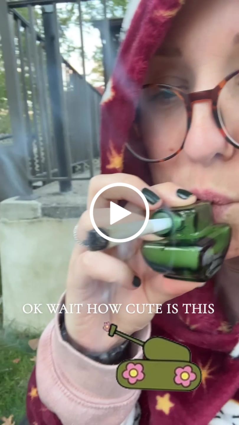 Customer video review of Commander Blunt Bubbler