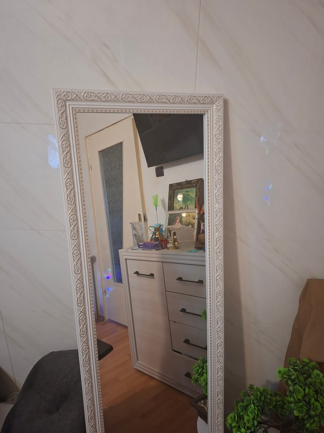 Customer photo review of Oglinda LAVAL, alb/auriu, metal/lemn, 40x150 cm