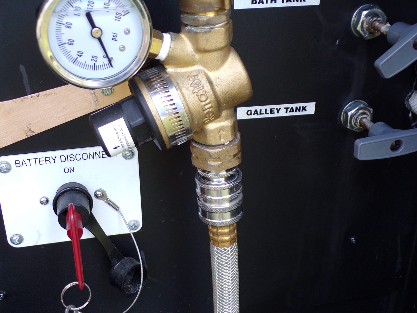 Customer photo review of Stainless Steel Garden Hose Quick Connects GHT (3 Pack)