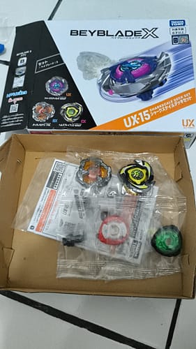 Customer photo review of Beyblade X UX-15 SharkScale Deck Set