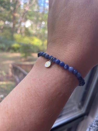 Customer photo review of Sodalite Bracelet Mini