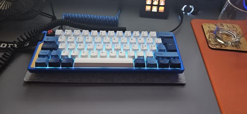 Customer photo review of KEEBMAT™ Premium Felt Edition (incl. Free Coaster!)