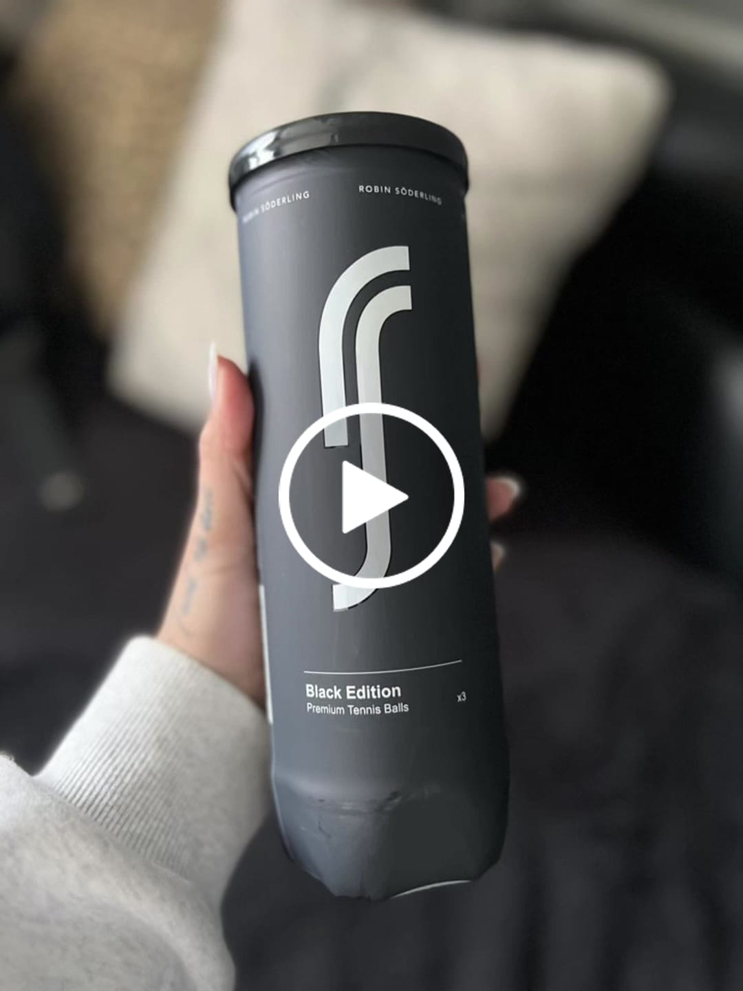 Customer video review of Tarro de Pelota Tenis Robin Soderling Black Edition X3 – 1 Unidad