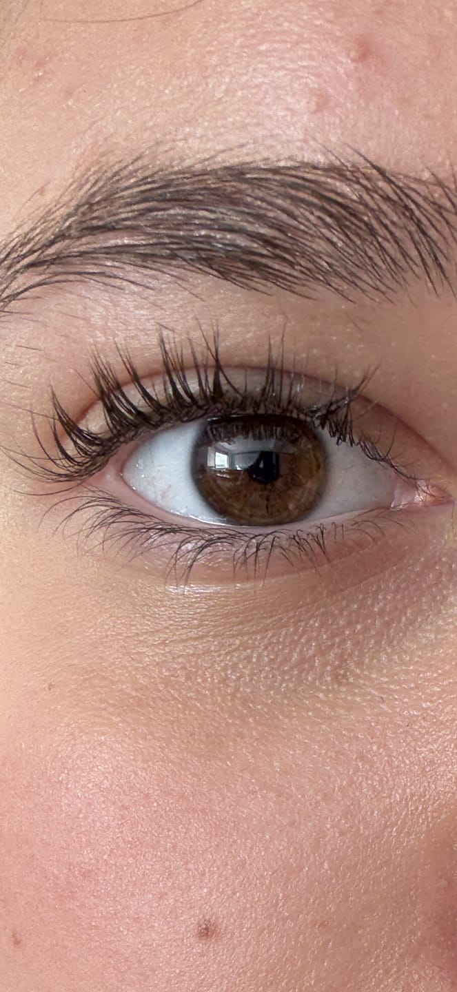 Customer photo review of LASH GROWTH SERUM