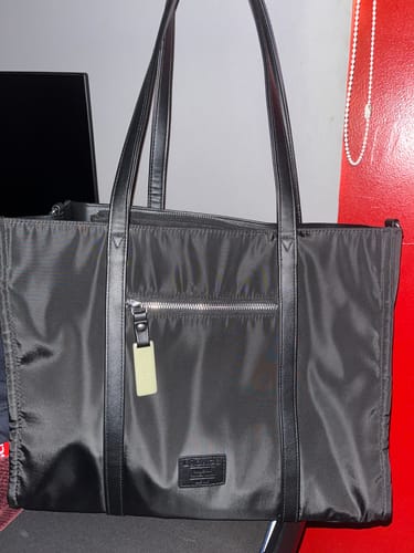 Reseña con foto de un cliente sobre Cartera De Hombro Notebook New Office
