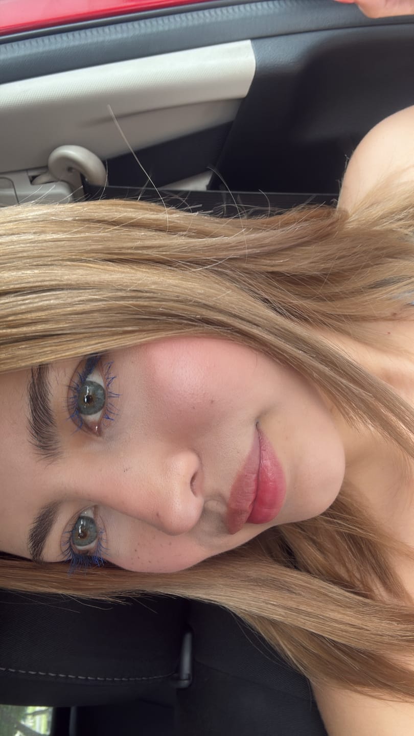 Customer photo review of Hinata Fresh Hazel Brown Prescription Colored Contact Lenses