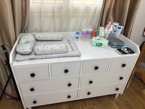 Customer photo review of Rakafo- Changing Mat with Head & Side Pillows