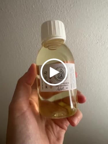 Customer video review of Fragancia ORQUÍDEA NEGRA & LIRIO BALCÁNICO