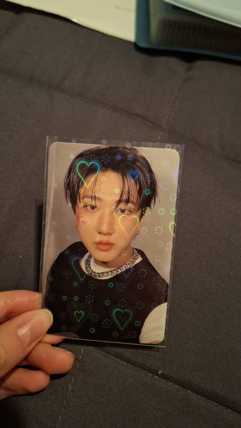 Customer photo review of STRAY KIDS - KARMA 4TH ALBUM STANDARD RANDOM