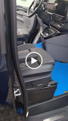 Customer video review of Fußmatten für Van - Kofferraumwanne