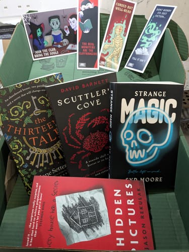 Customer photo review of Halloween Originals - 4 Book Special Edition Box