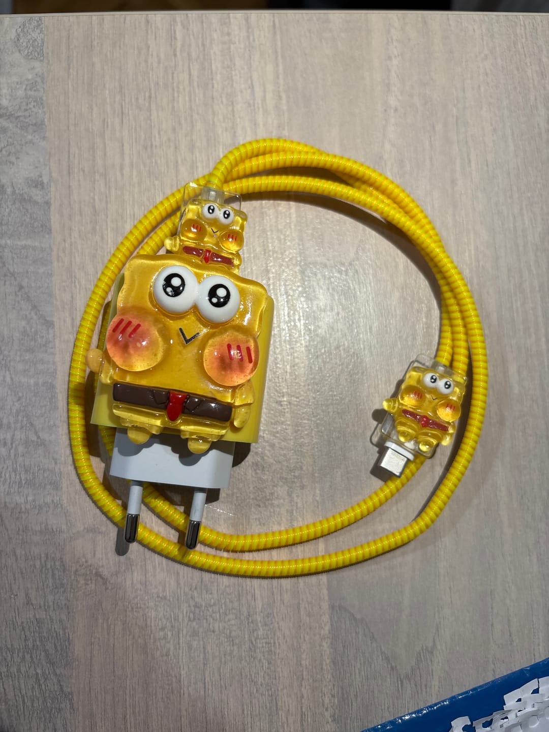 Customer photo review of Iphone 20W Uyumlu Şarj Koruyucu Seti Krem Ayıcık