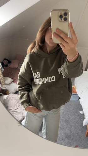 Customer photo review of GATED COMMUNITY HOODIE SAGE