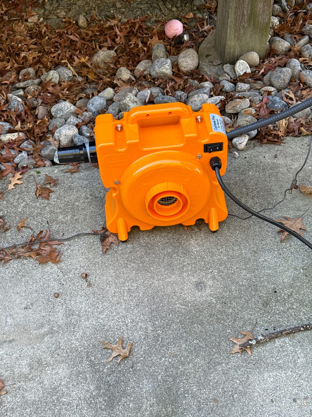 Customer photo review of Air Supply Cyclone Pro 3HP Pool Liner Vac & Winterizing Blower, 120V | 4128100P
