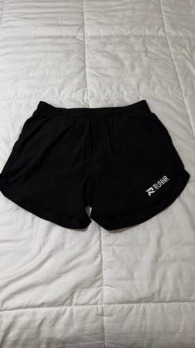 Customer photo review of RUNNR 2-in-1 Running Shorts