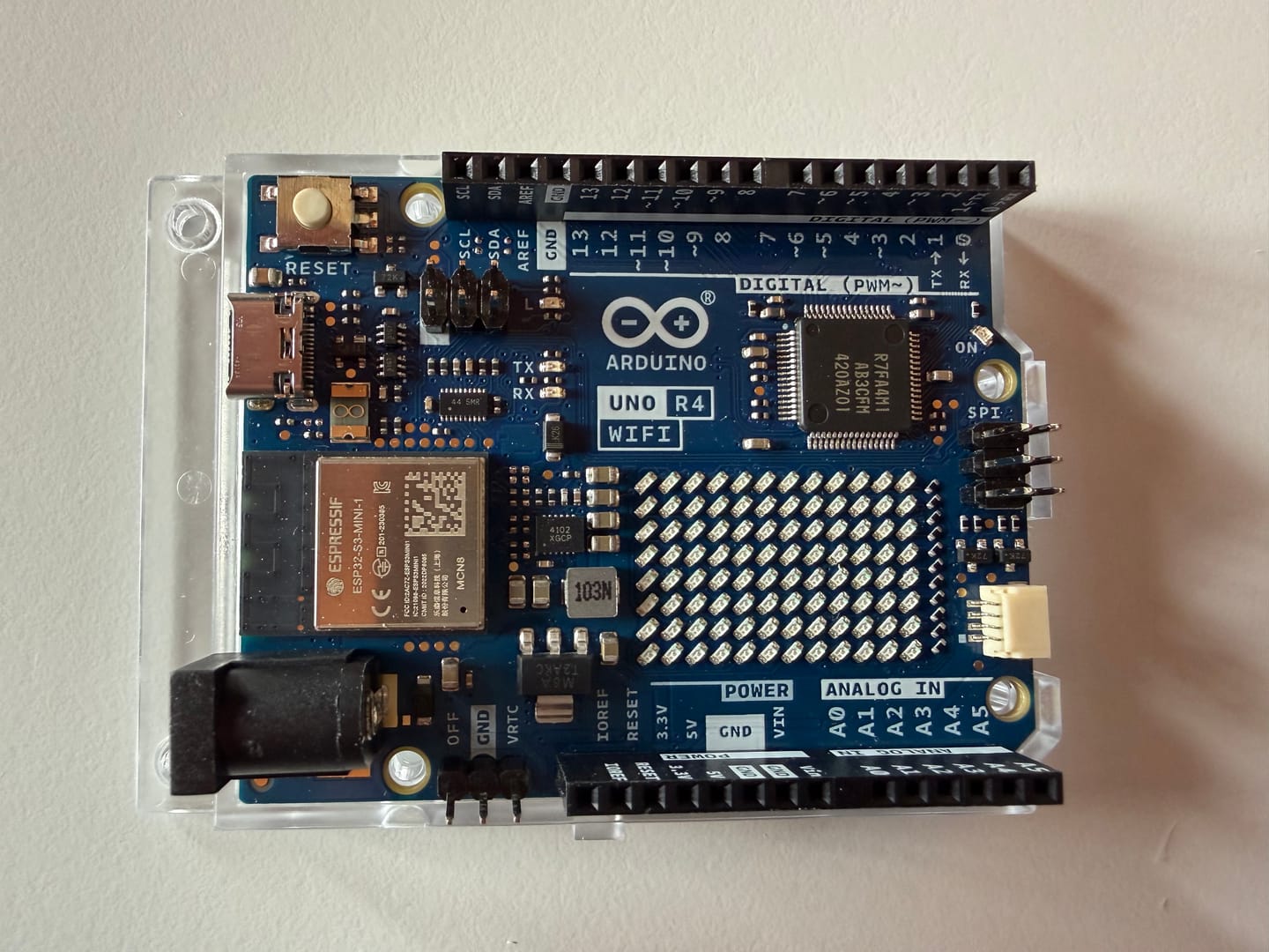 Customer photo review of Arduino® UNO R4 WiFi