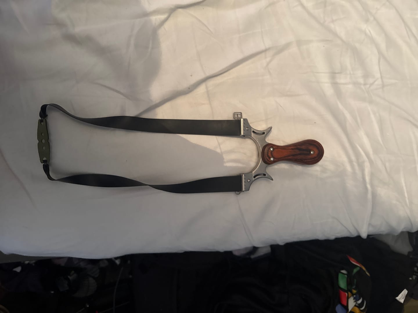 Customer photo review of Feather-Wooden Handle Shooting & Hunting Slingshot