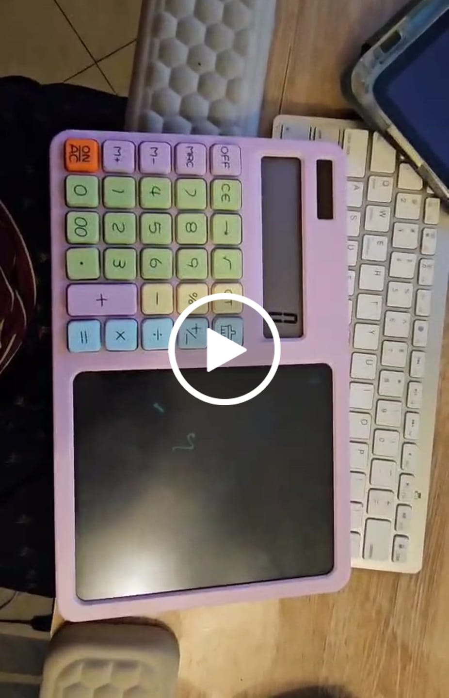 Customer video review of Unique Calculator with Re-useable Notepad - (Random Color)