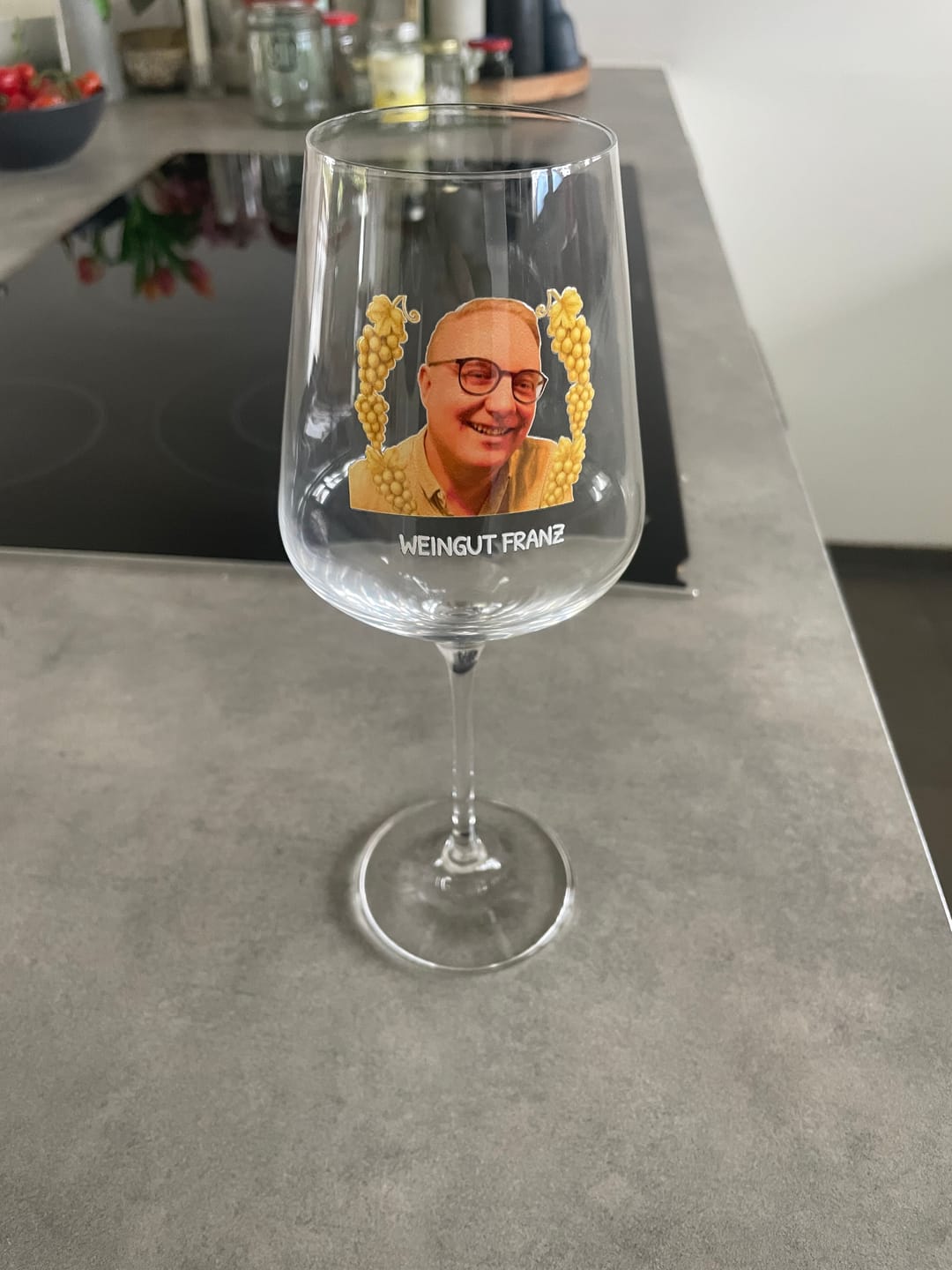 Customer photo review of Besties - Bedrucktes Weinglas mit Foto für beste Freundinnen