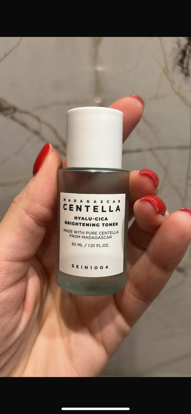 Customer photo review of Mitrinošs toniks ar Gotu Kola un hialuronskābi Skin1004 Madagascar Centella Hyalu-Cica Brightening Toner