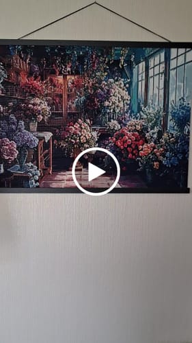 Customer video review of The Flower Shop ©Finira