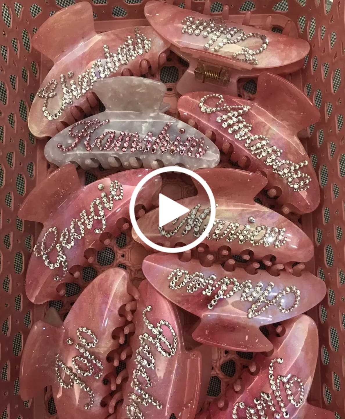 Customer video review of The Customized Name Hair Claw