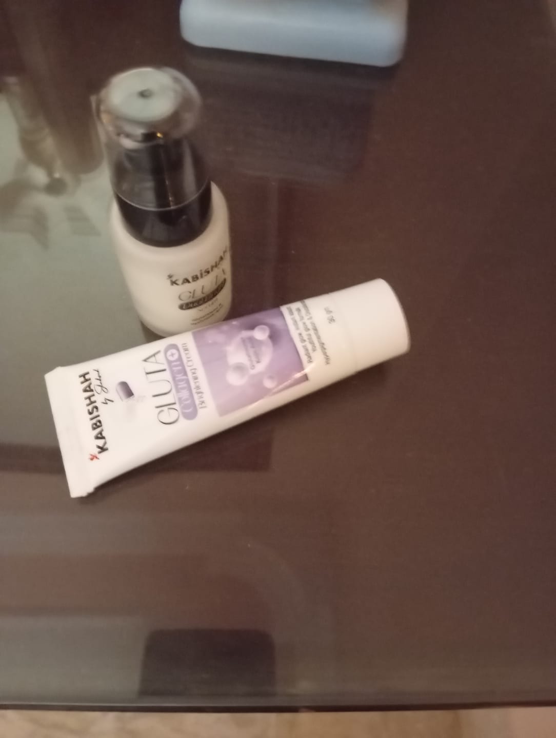 Customer photo review of Gluta Dual Bright Serum