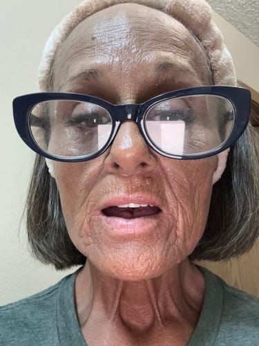 Customer photo review of Zooone NR1000-NAD+ Berry Flavor Drink Mix for Skin Aging Support, Energy, and Focus - 30 Pack