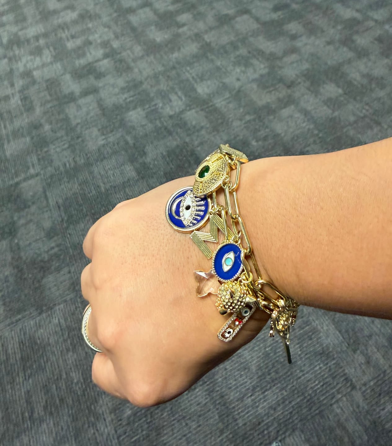 Customer photo review of Pick Your Charm TT LIVE (ONE CHARM)