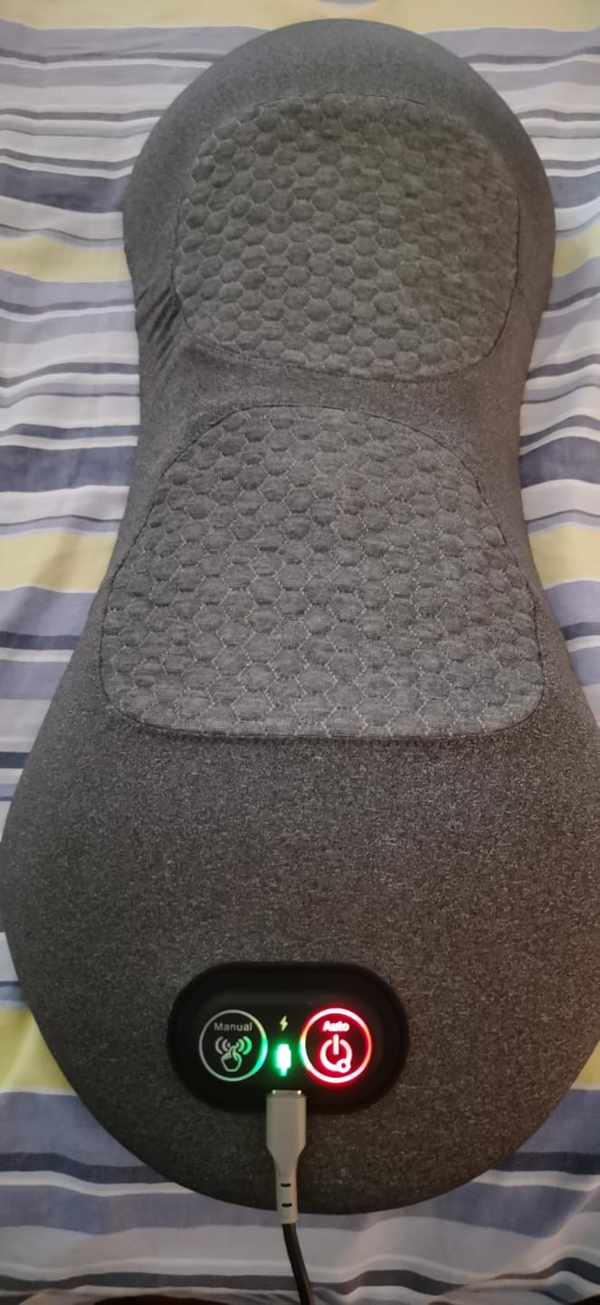 Customer photo review of כרית טיפול הגב Back+