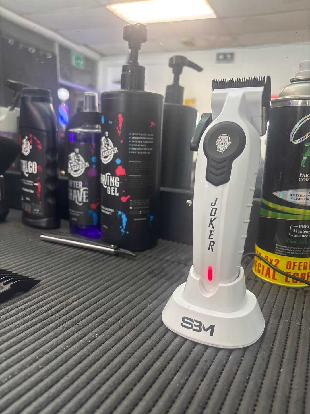 Customer photo review of SBM JOKER – Combo de Corte Profesional